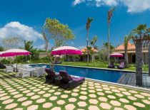 Villa Sayang d'Amour, Pool Deck